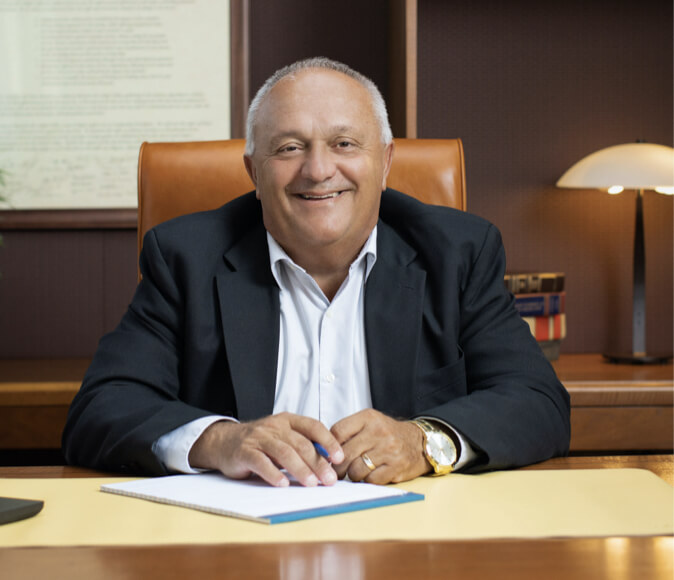 Mike Lahanas